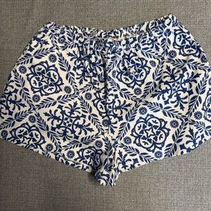 Dizzy Lizzy blue floral size small elastic waist shorts size small